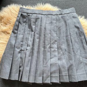 Zipper Pleated Gray Skirt